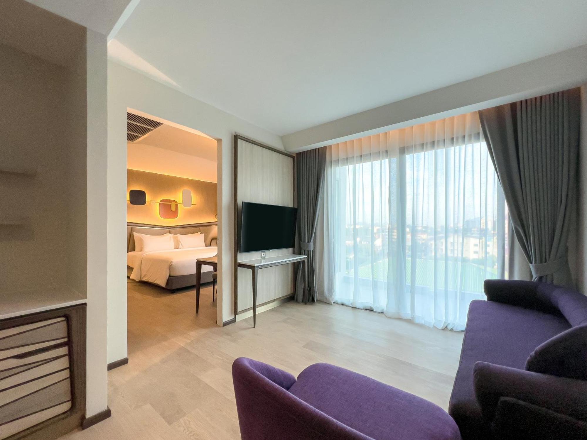 Amethyst Hotel Pattaya Bagian luar foto