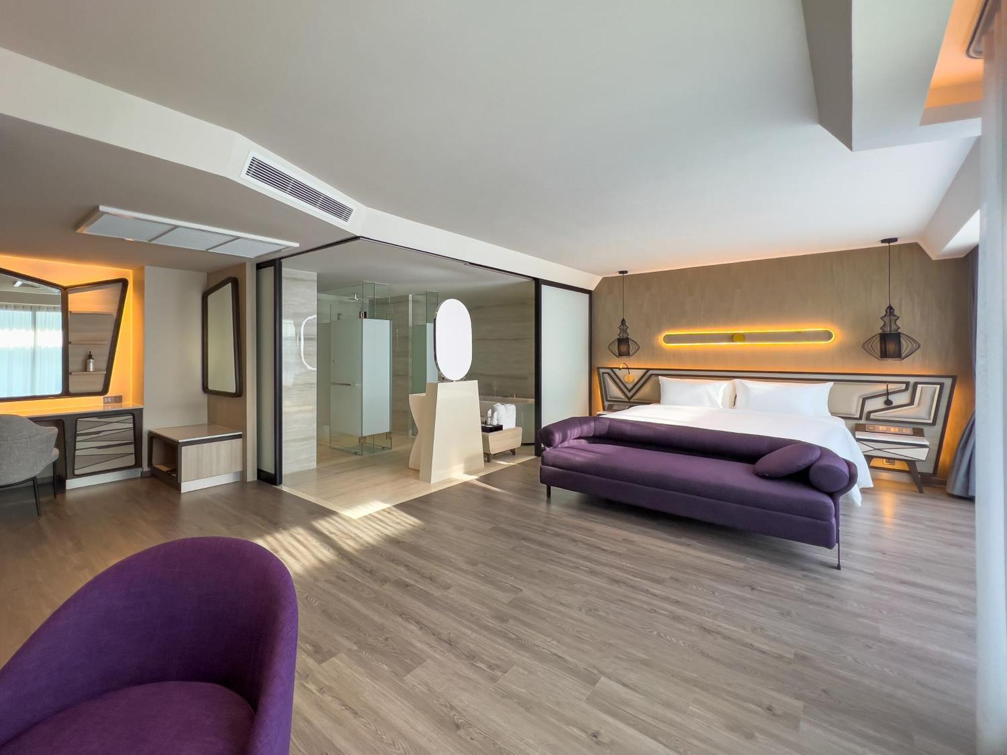 Amethyst Hotel Pattaya Bagian luar foto
