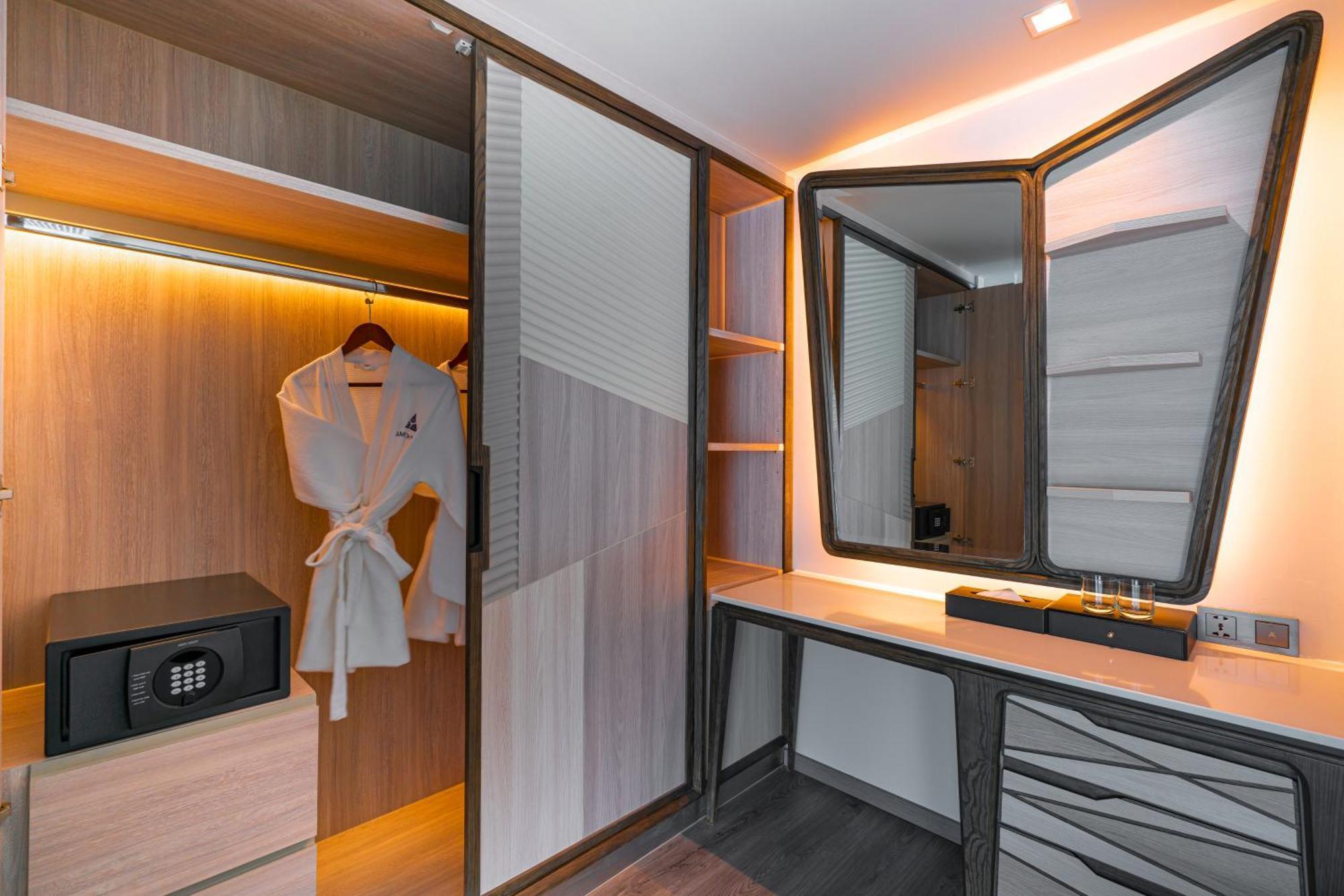 Amethyst Hotel Pattaya Bagian luar foto