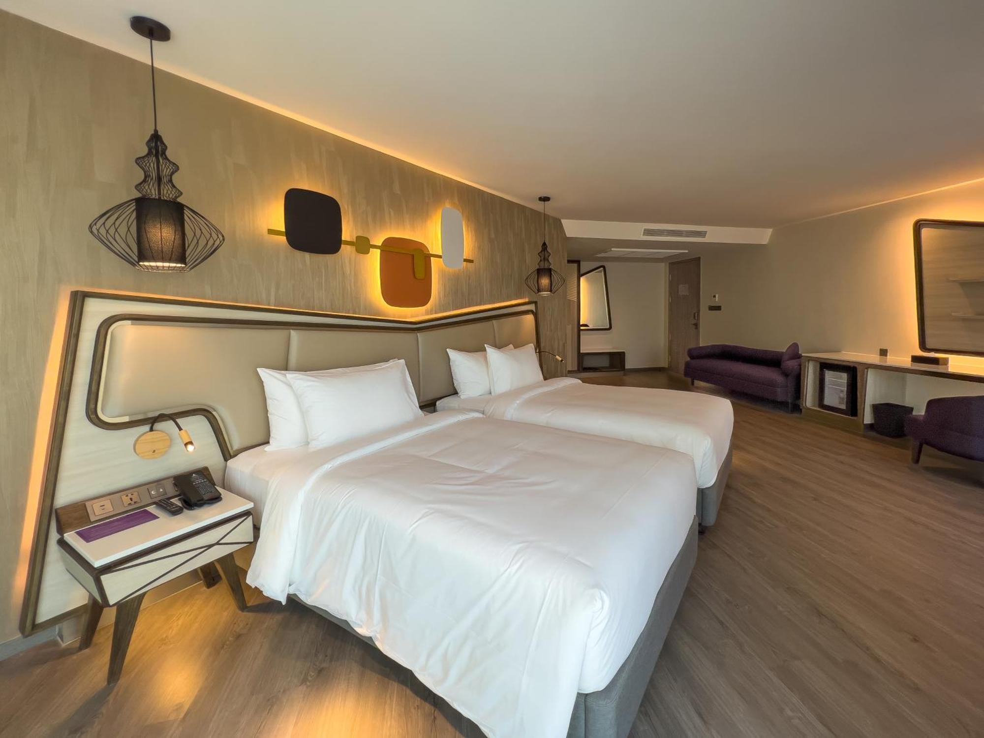 Amethyst Hotel Pattaya Bagian luar foto