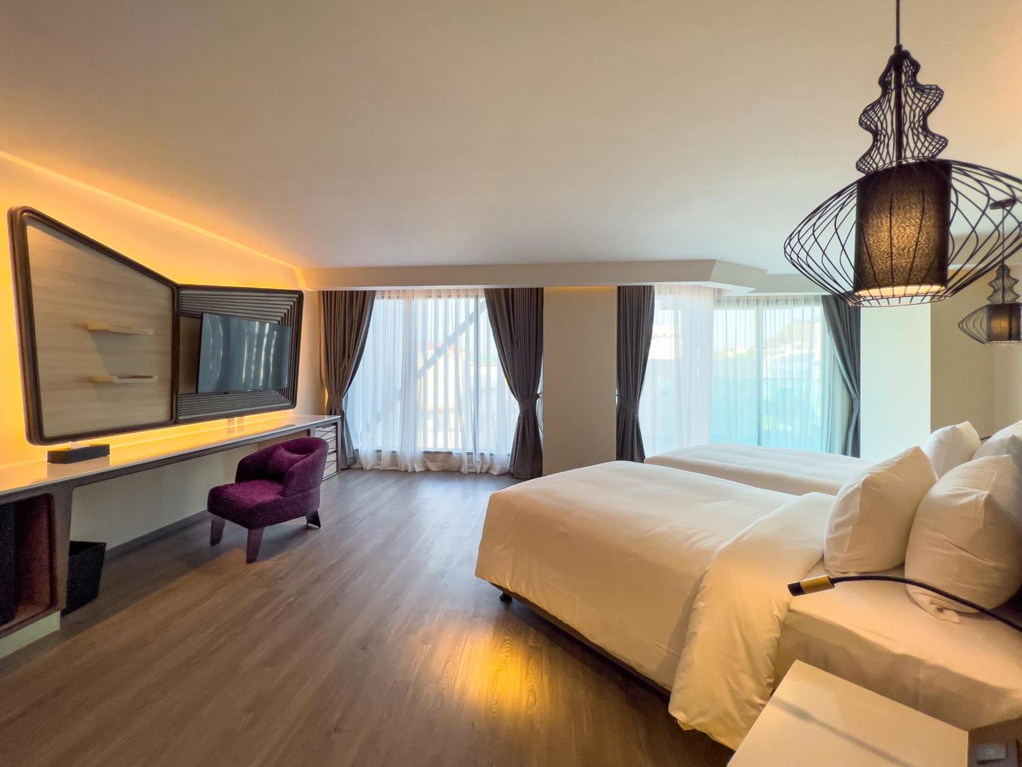 Amethyst Hotel Pattaya Bagian luar foto
