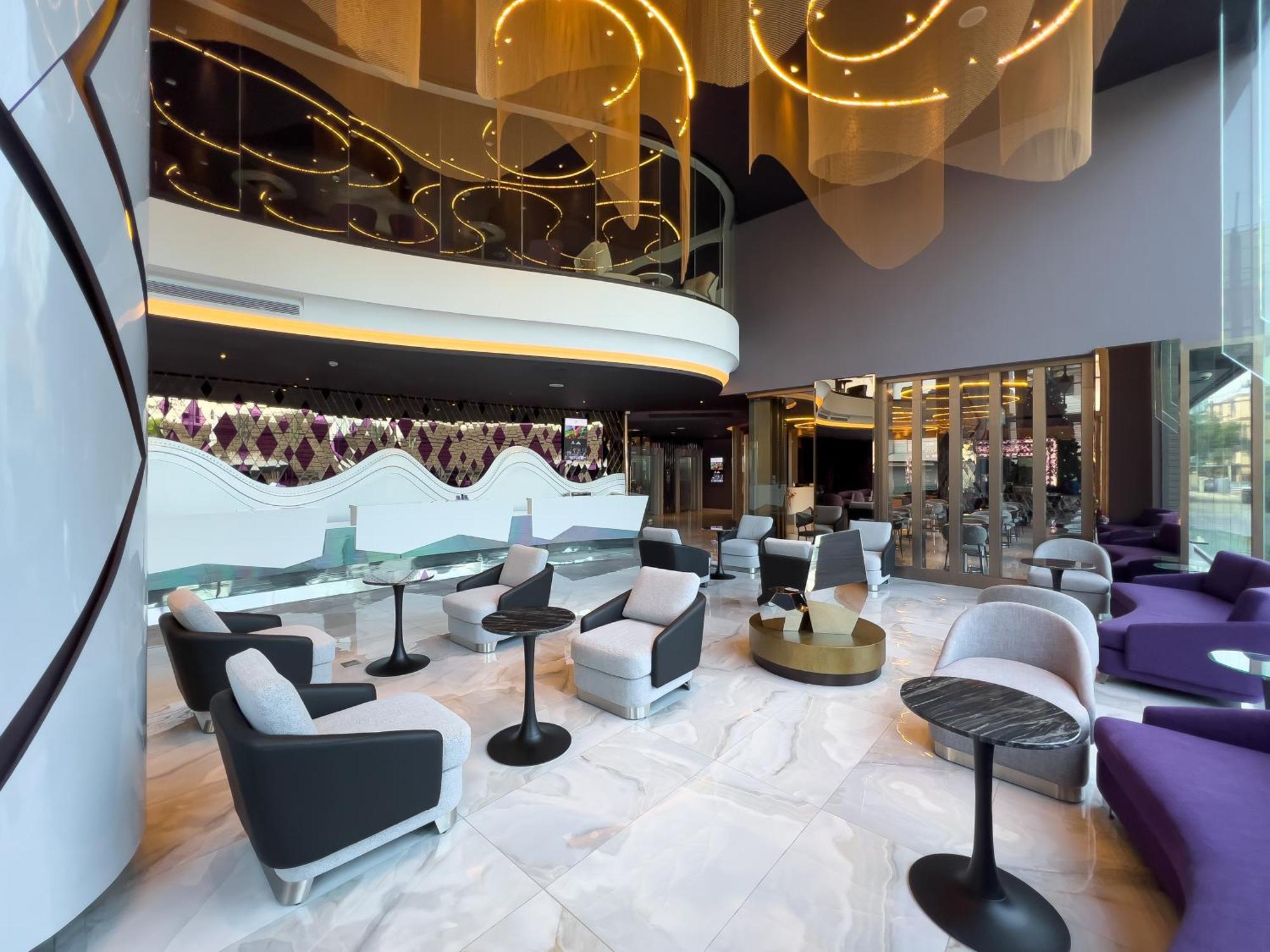 Amethyst Hotel Pattaya Bagian luar foto