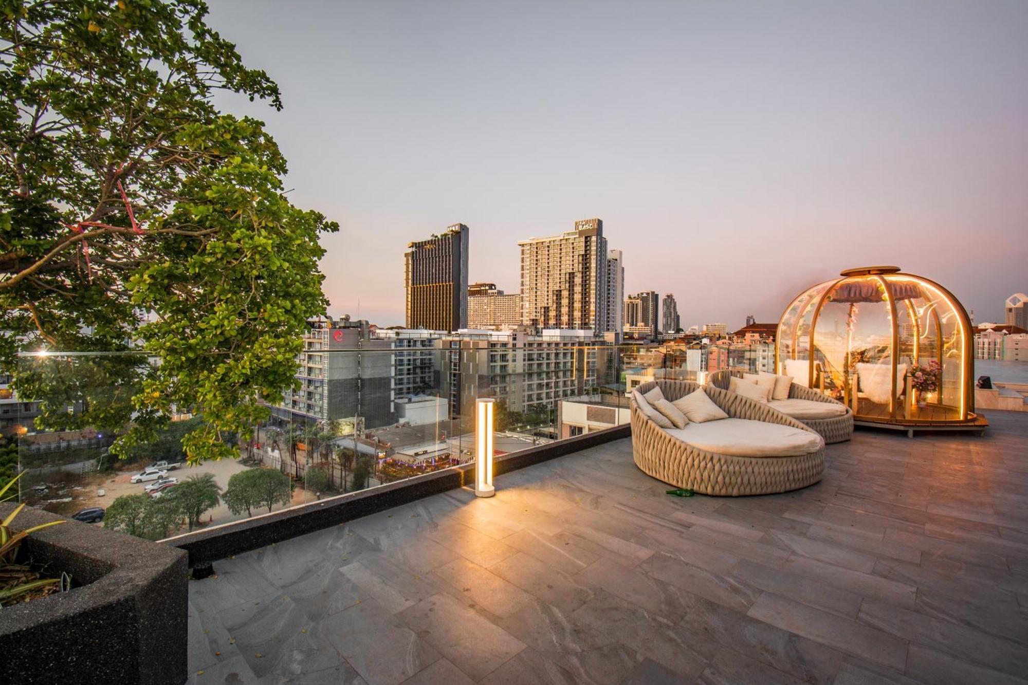 Amethyst Hotel Pattaya Bagian luar foto